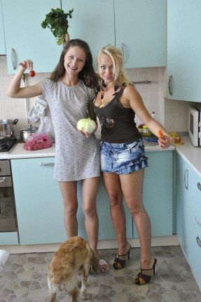 Sveta and Anna1
